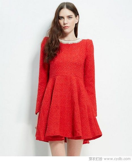 美艳红裙炼就气质暖美人