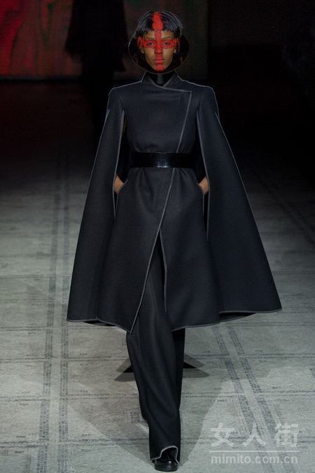 Gareth Pugh 2015秋冬系列时装秀